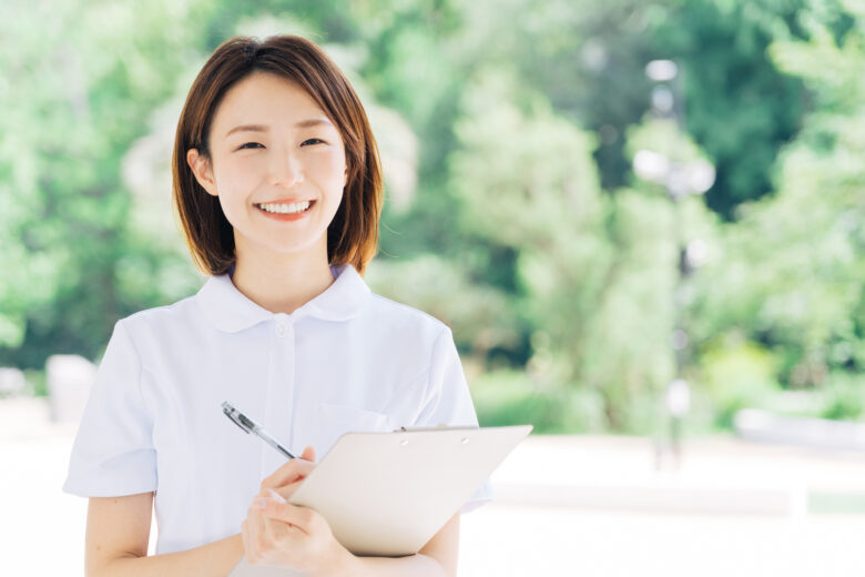 診療看護師の年収はどのくらい？　1,000万円超えも目指せるって本当？