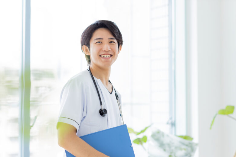 看護師に聞いた「男性看護師あるある」とは？
