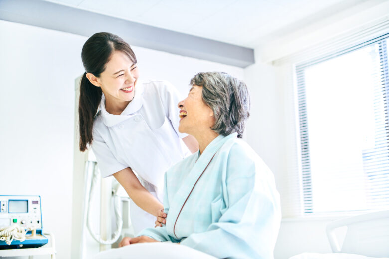看護師に聞いた「患者さんとのちょっとした会話で使える鉄板の話題」ランキング